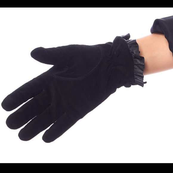 Sensational Suede Fleece Lined Gloves with Leather Ruffle - Picture 3 of 5